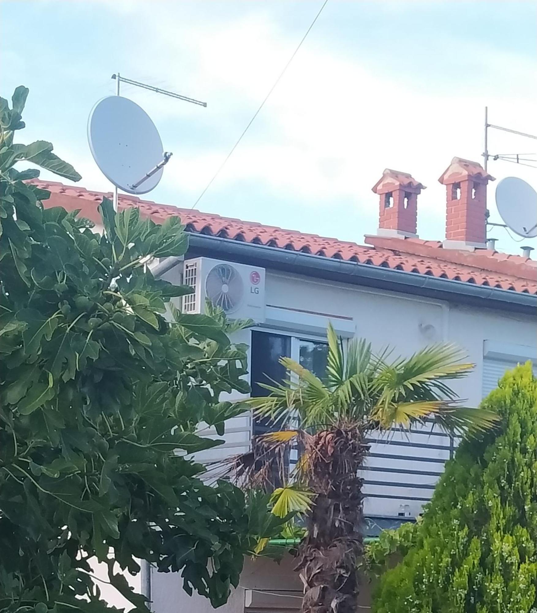 Apartman Jenny-Porec Kosinozici Luaran gambar
